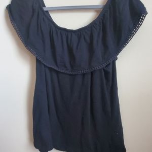 Off the Shoulder shirt